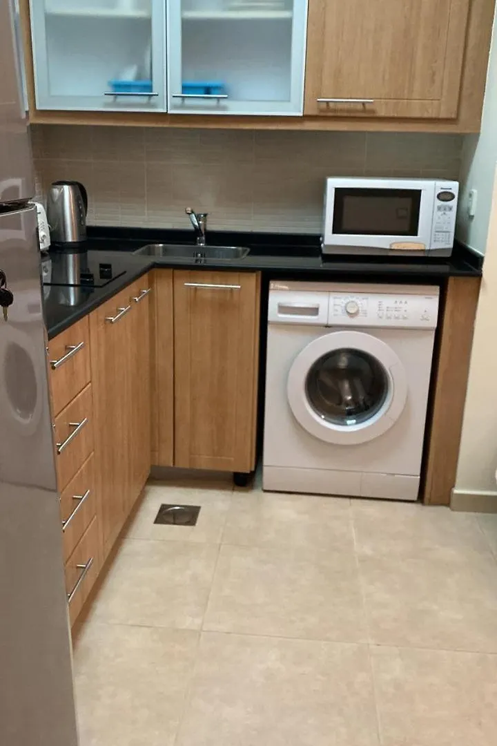 Cozy Lovely Studio Apartment In Dubai Marina