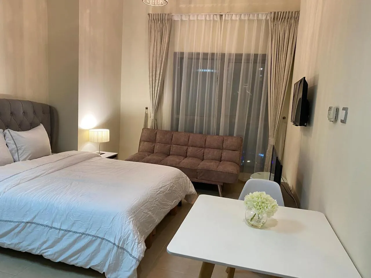 Cozy Lovely Studio Apartment In Dubai Marina United Arab Emirates