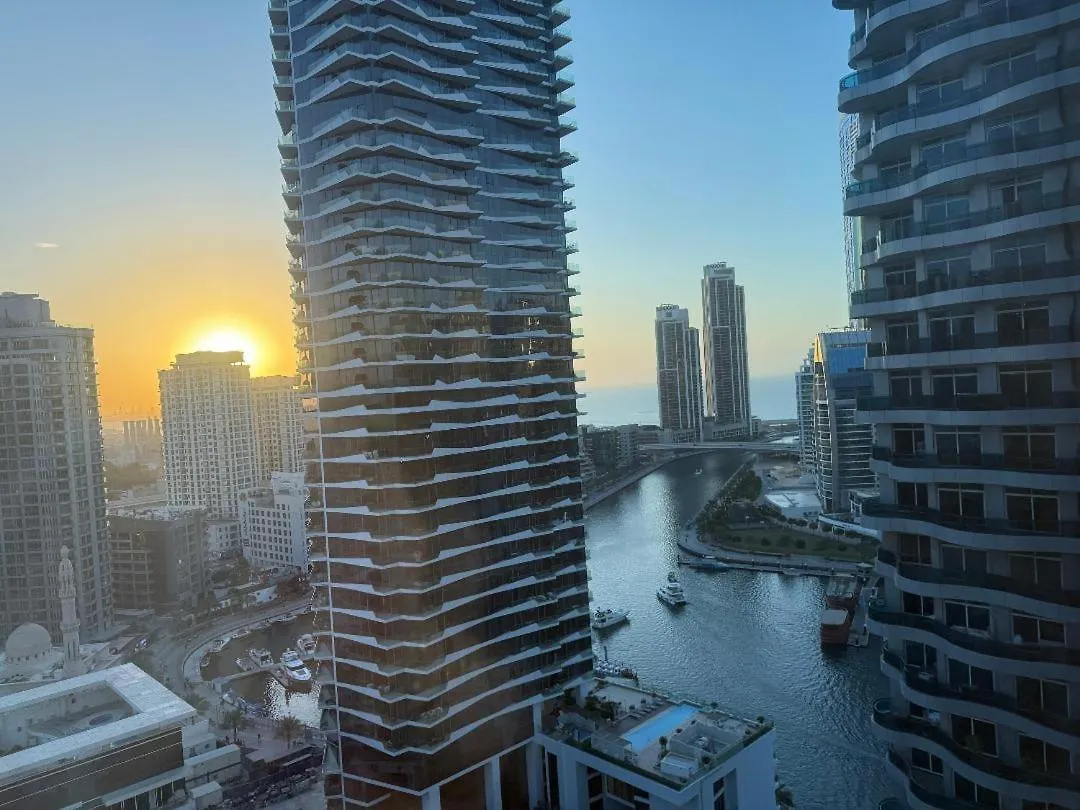 Cozy Lovely Studio Apartment In Dubai Marina